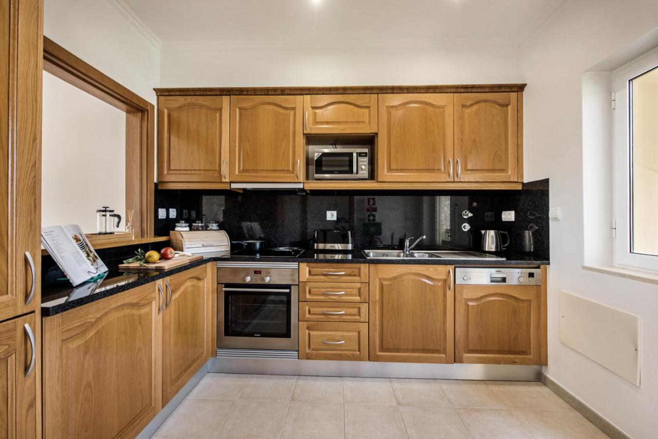 Modern And Spacious Two Bedroom Apartment Carvoeiro  Bagian luar foto